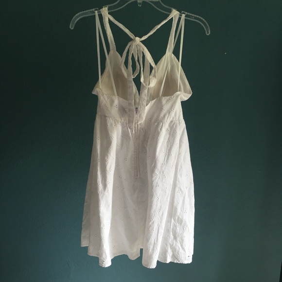 Alyn Paige Lace Halter Mini Dress - Picture 8 of 8